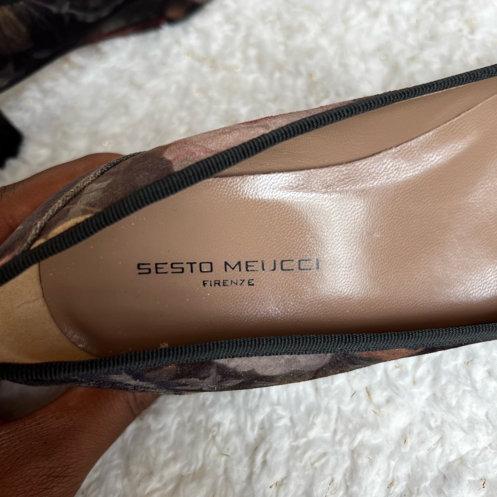 Sesto Meucci - Flynn Ornament Floral Pumps - Picture 8 of 8
